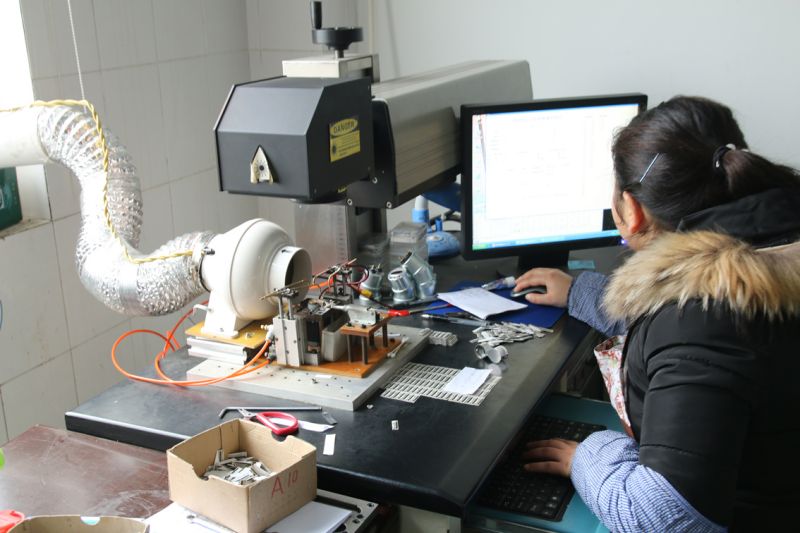 leisa resistor trimming masini